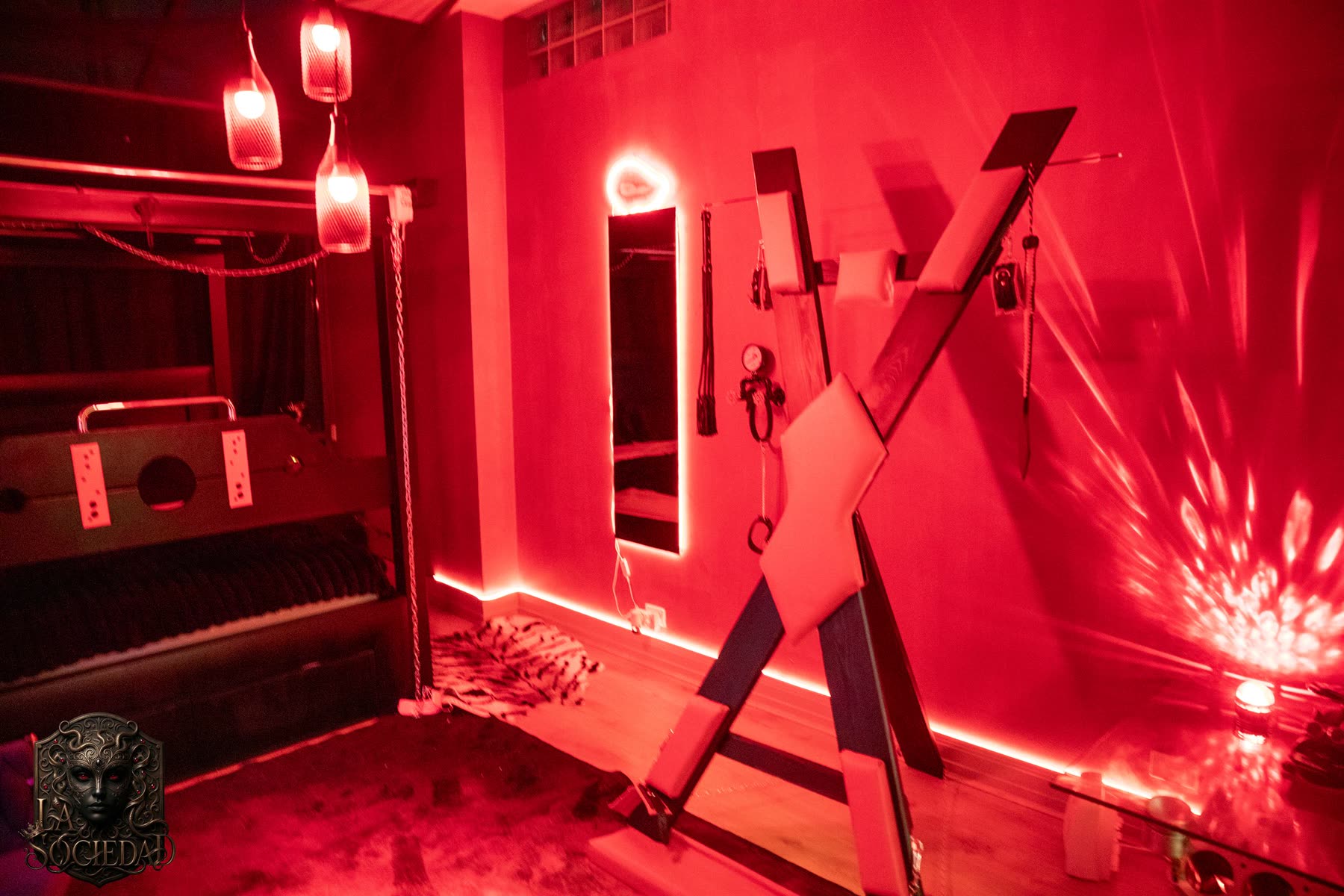 The Red Room frame and the stocks